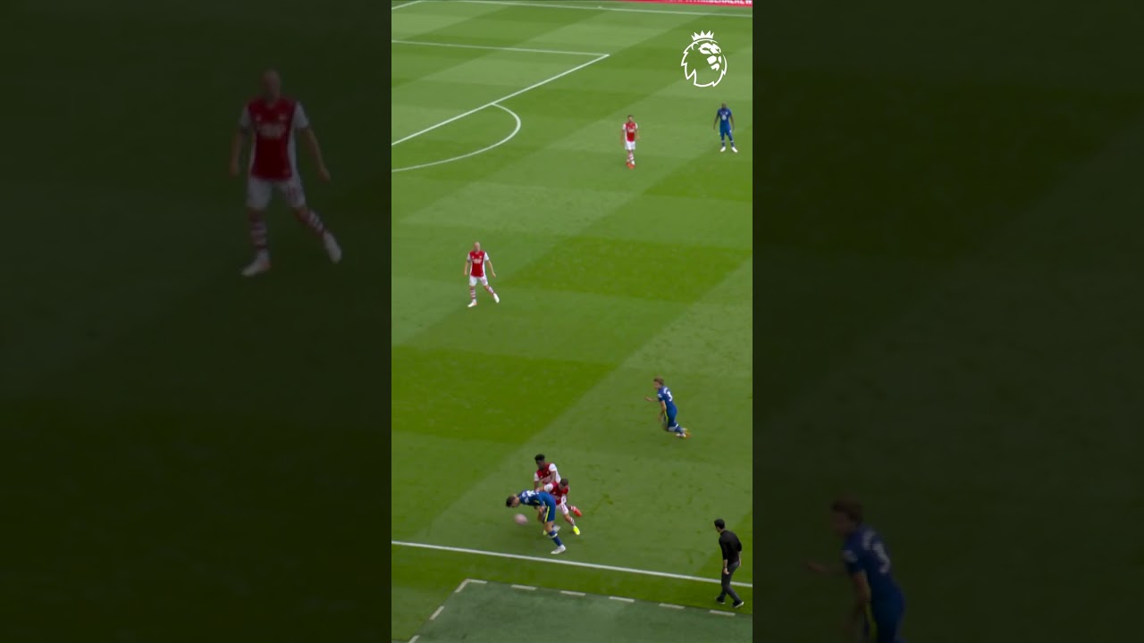 Reece James finishes Chelsea team goal vs Arsenal