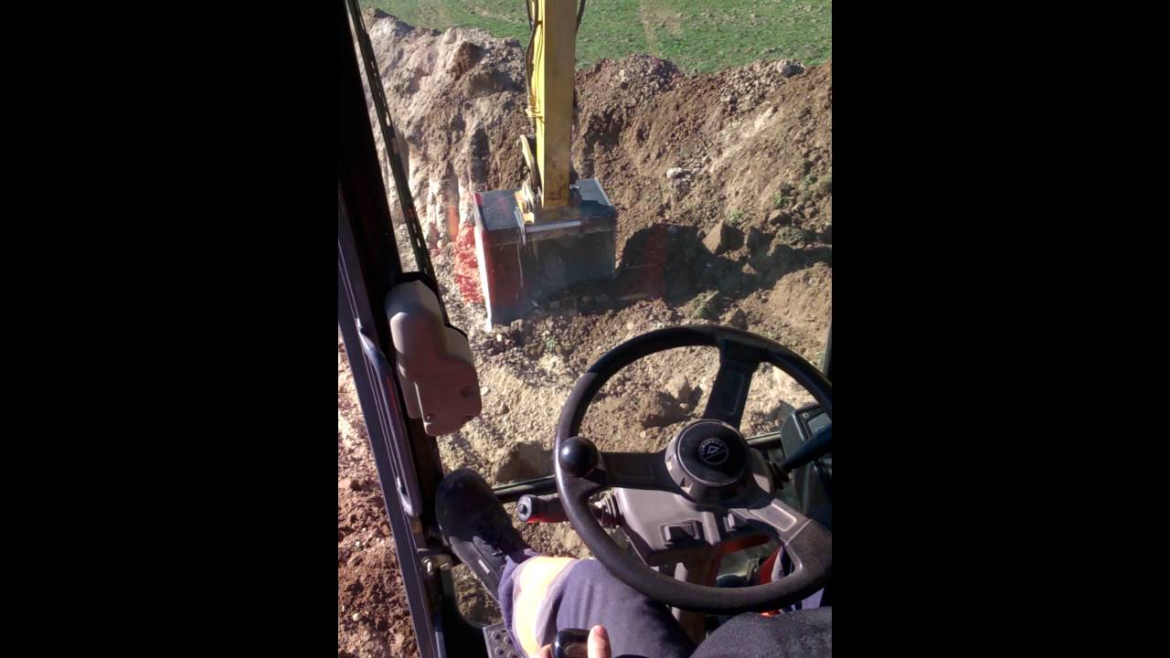Excavaciones RICIS. Furukawa W735 LS Tronic