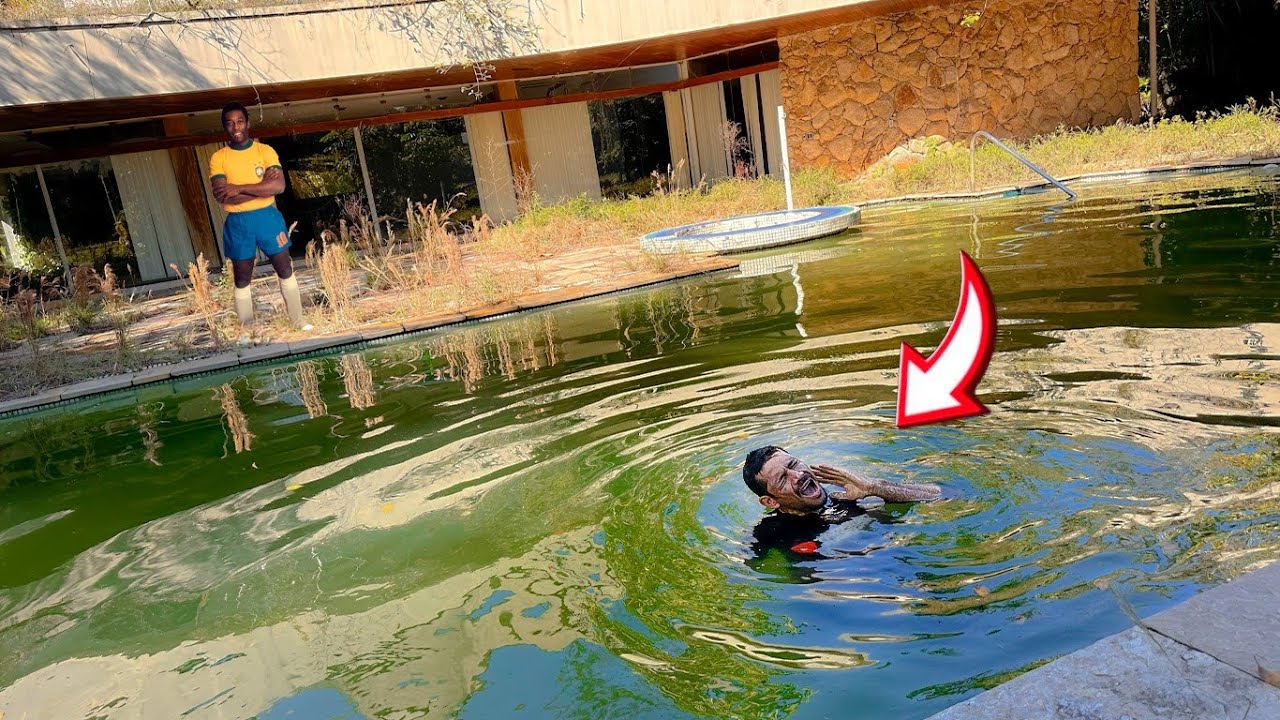 URGENTE ELE CAIU DENTRO DA PISCINA DA CASA DO REI PELÉ