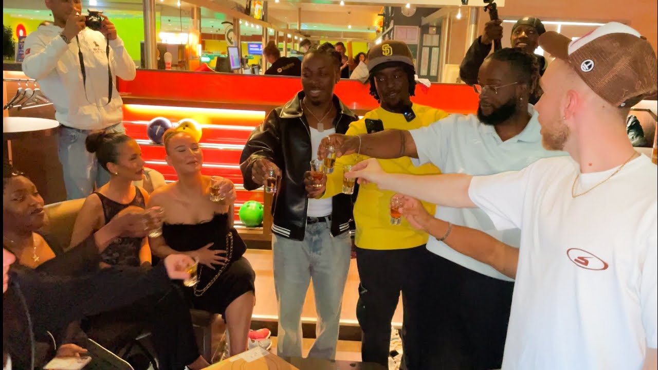 Rnb Drunk Bowling in Düsseldorf