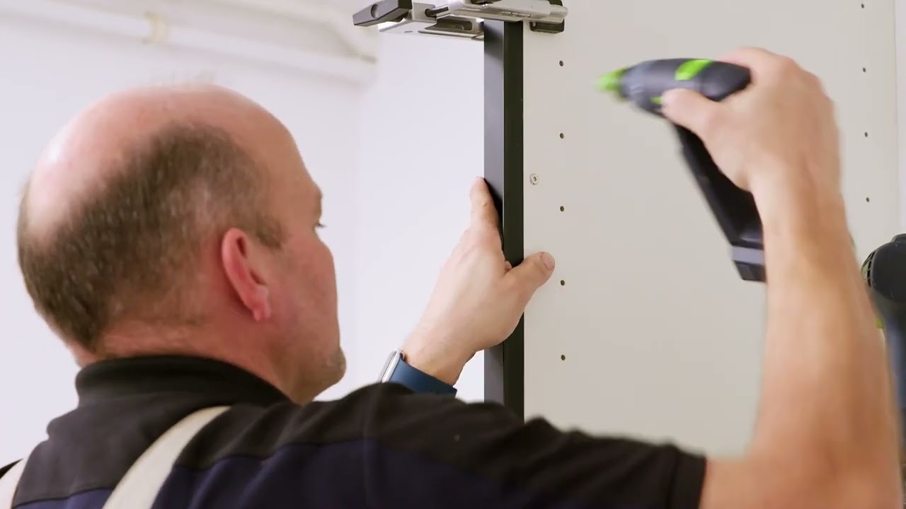 Pronorm #18 Montage-instructies voor een verticale handgreep