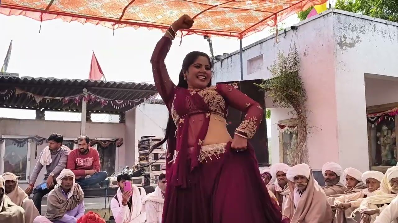 हीरामल महाराज जी 🙏🙏 देव जी 🙏 BADALWAS KHETRI.  Sonu Shekhawati dancer ❤️