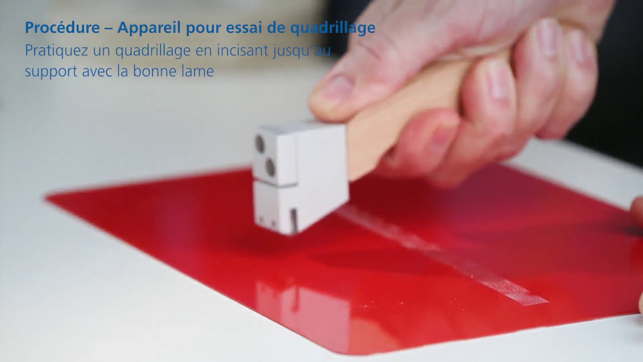 Comment effectuer un test d'adhérence  par quadrillage suivant les normes ISO et ASTM