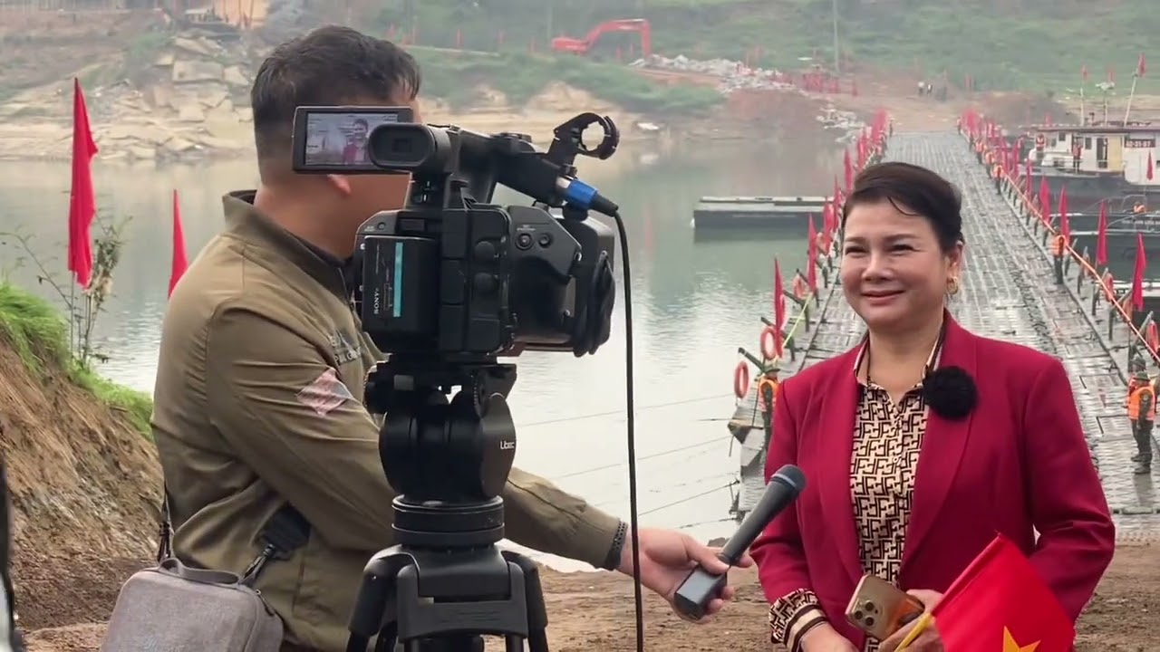 @ @Toàn cảnh lễ thông cầu phao sông lô đoan hùng Phú thọ 