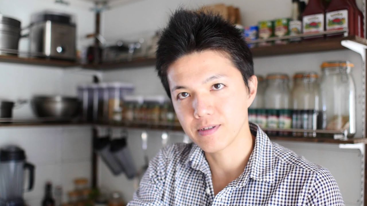 スーパーフード「ケール」「カカオニブ」のスムージーの作り方（Kale Smoothie) | VEGGIE DISHES by Peaceful Cuisine