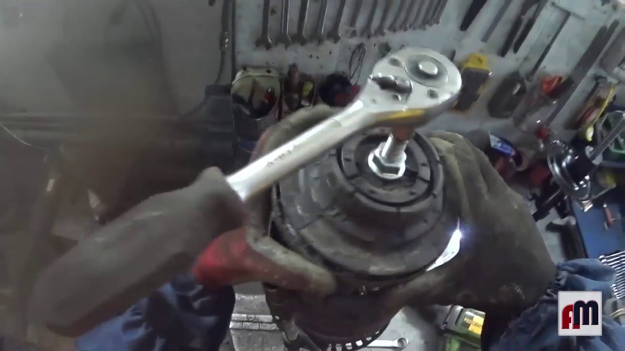 Замена стоек VW T5