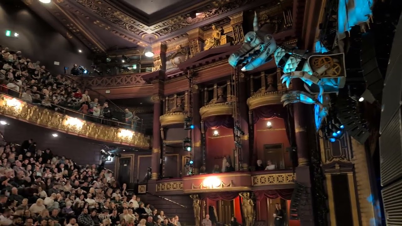 Palace Theatre, Manchester - Wicked from the box