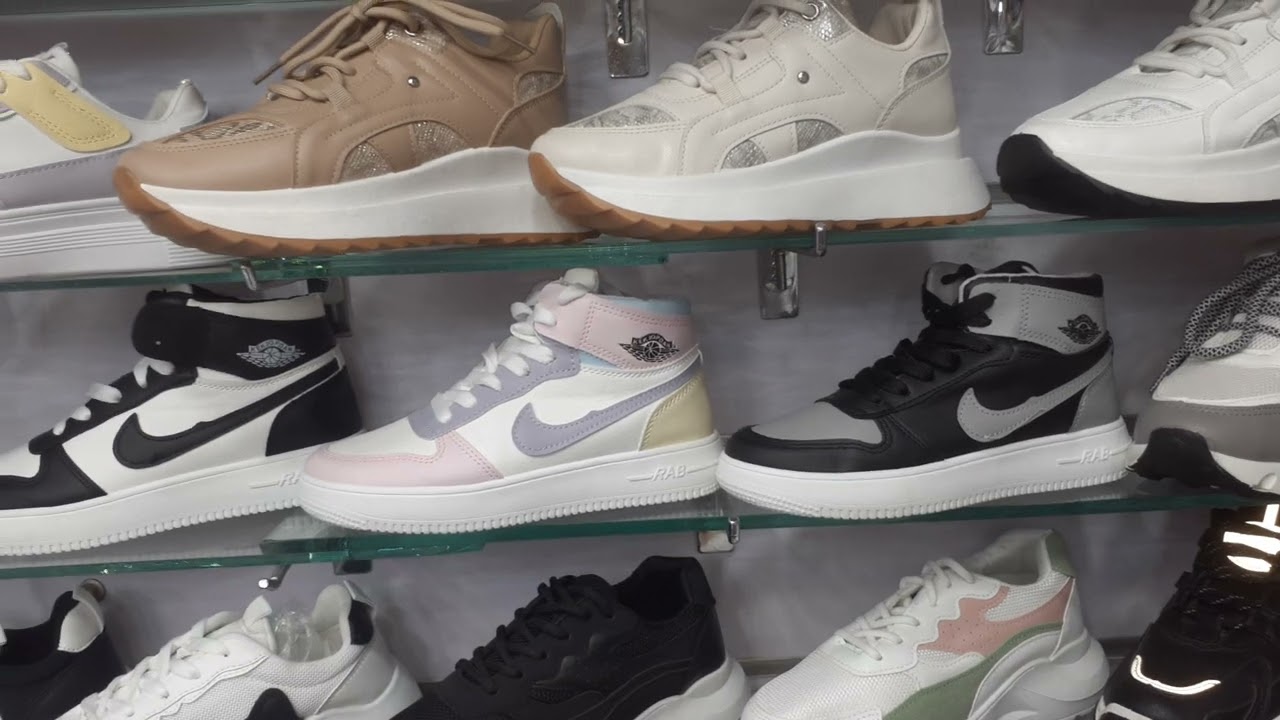 محل casti shoes يوفر لكم موديلات كثيرة و أسعار مناسبة و في متناول الجميع مرحبا بكمquality et prix