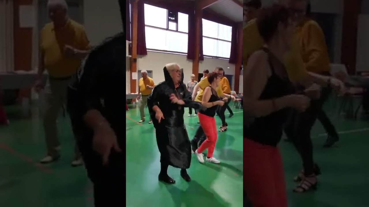 Alexis Labarriere à Fresnoy le Grand. 30 Octobre 2022.. super Ambiance 💀👻🦹‍♂️🕺💃