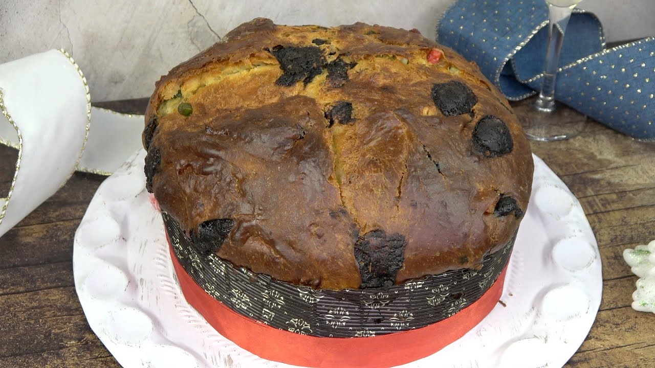 Dolce tipico di Natale.🎄 Panettone classico con lievito di birra e impasto a mano “ZERO SBATTI”