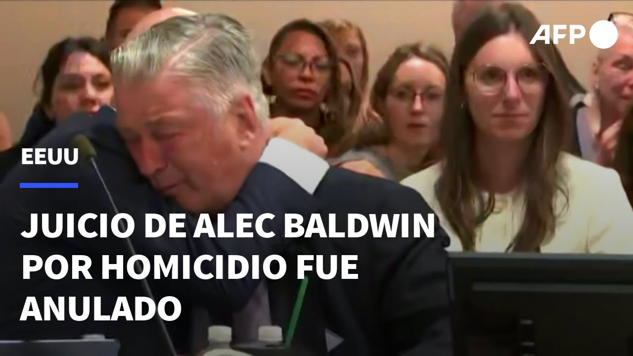 Juicio de Alec Baldwin por homicidio involuntario es anulado por supresión de pruebas | AFP