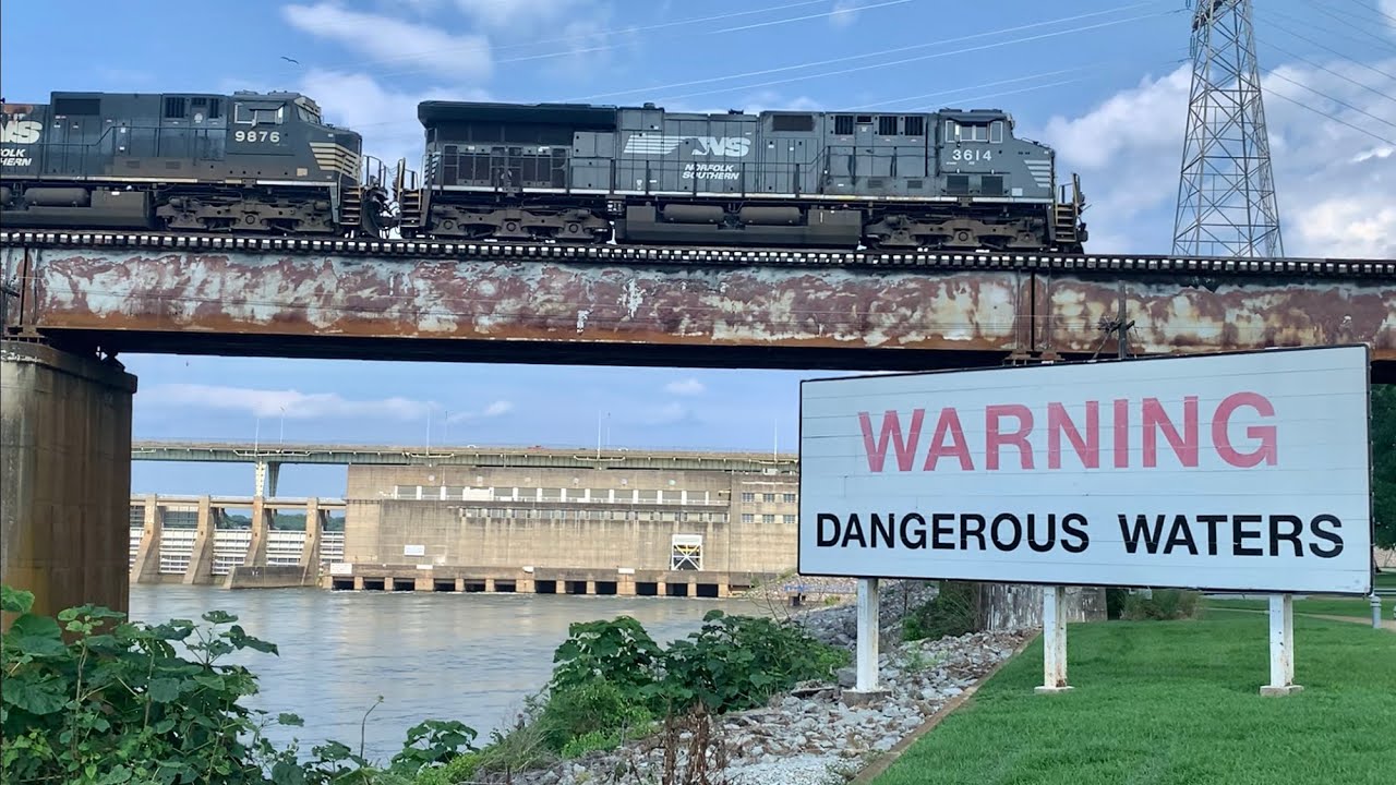 6 Trains Crossing LONG Vertical Lift Bridge Next To Huge Dam & 