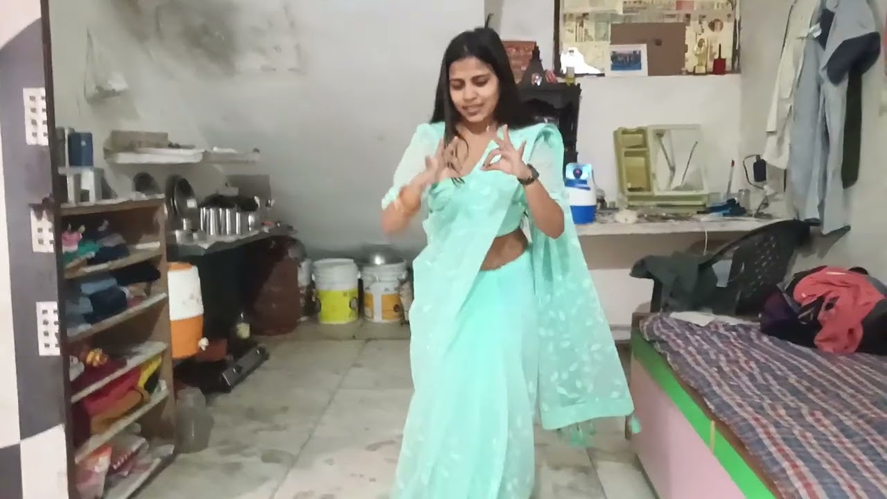 Banduk chalegi bandhuk chalegi 