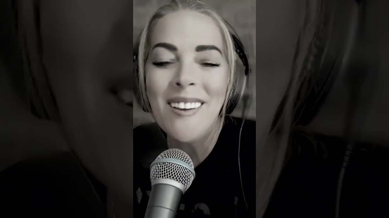 VALERIE COVER - SUZI LEIGH