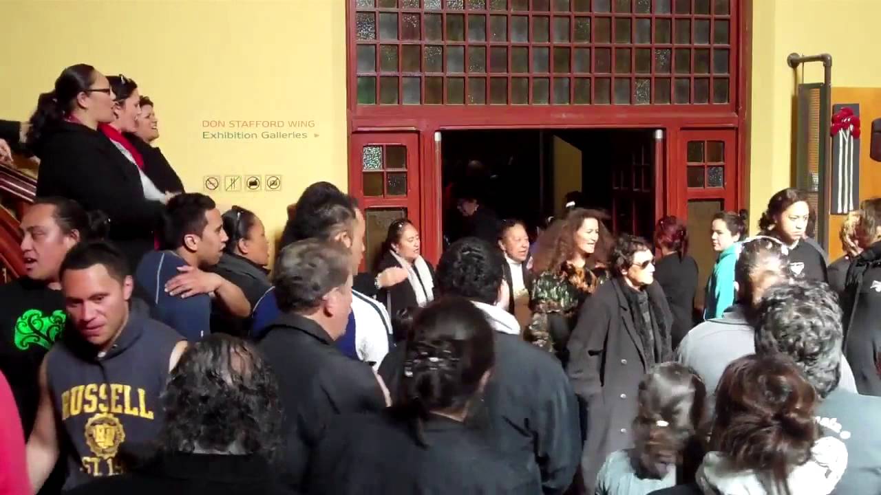 Waiata a ringa for Koro Pūkaki at Rotorua Museum Te Whare Taonga o Te Arawa