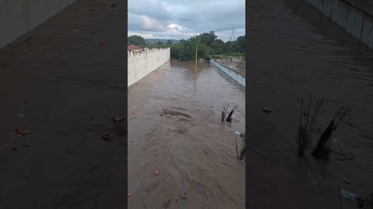 Extreme Weather: Massive Floods and Strong Winds #viral #floods #storm #disaster