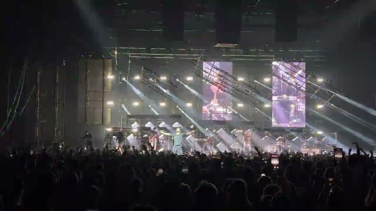 Ma cousin - Live Lomepal @arkeaarena