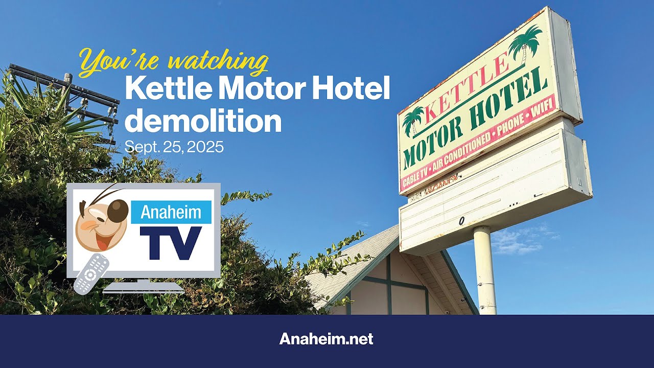 Kettle Motor Hotel Demolition LIVE!
