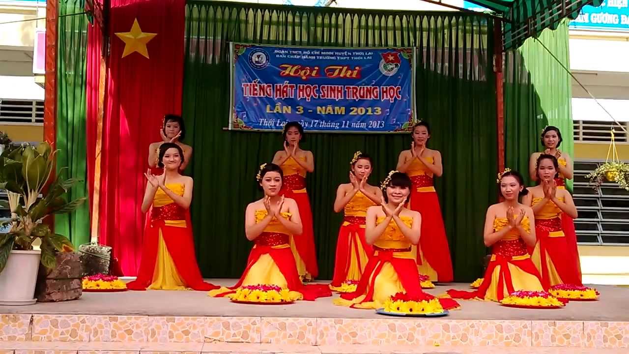 Múa Sắc Hoa - 12A4 Trường THPT THỚI LAI