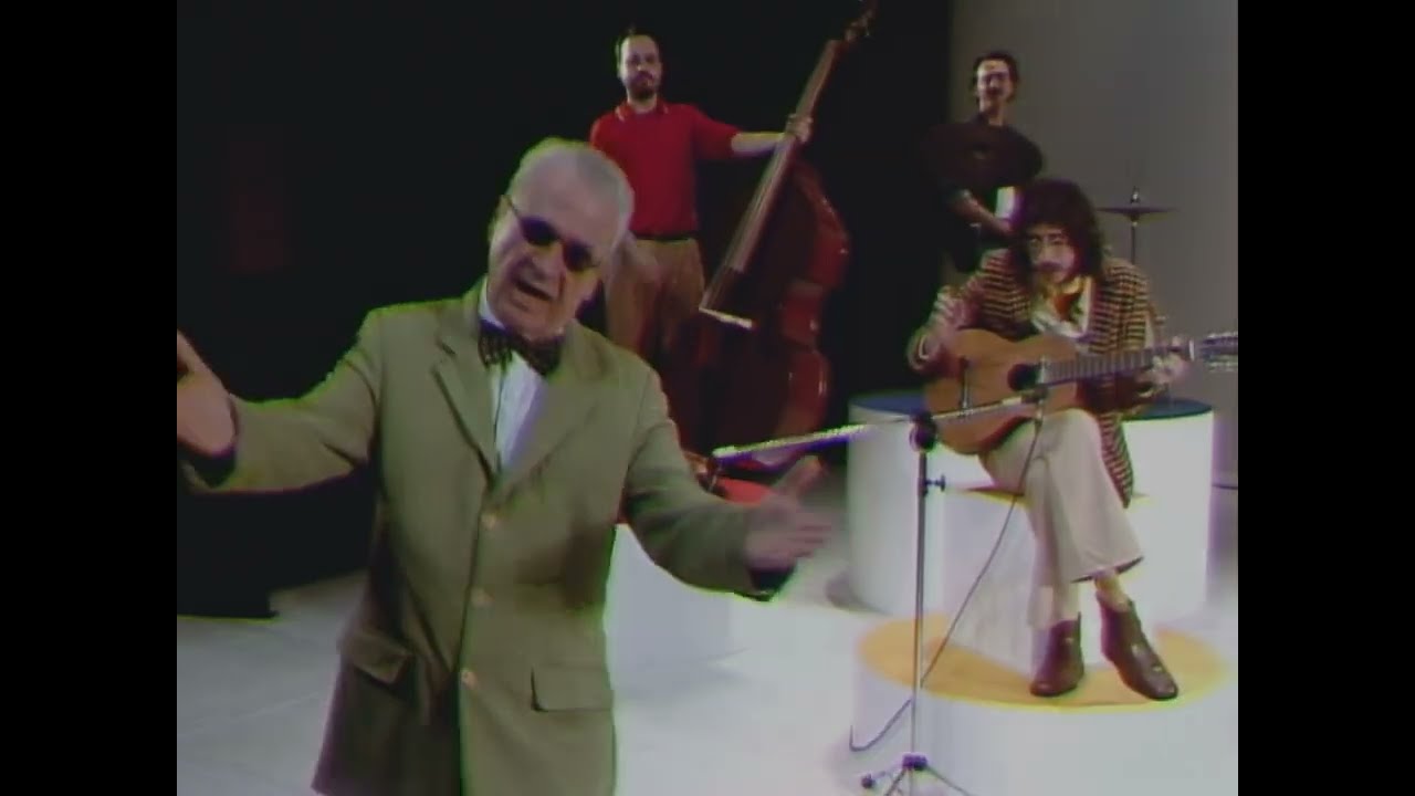 O Terno - Volta e Meia ft. Devendra Banhart & Shintaro Sakamoto (Official&nbsp;Video)