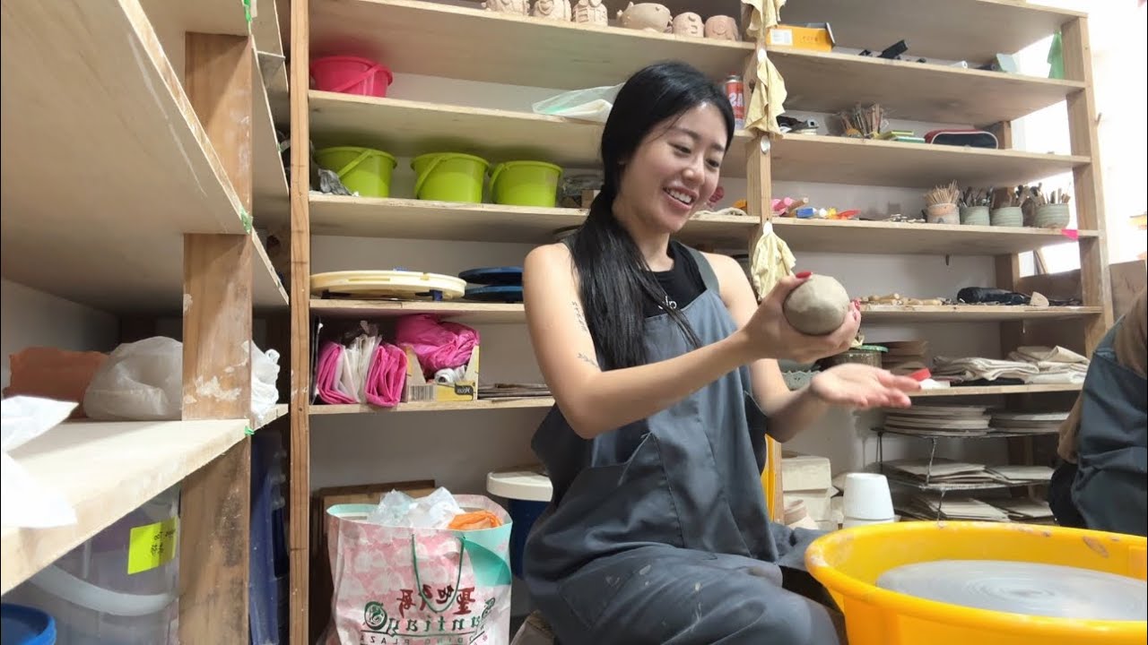 Solo Weekend Vlog | Pottery Class, Self Care & Spending Time Alone