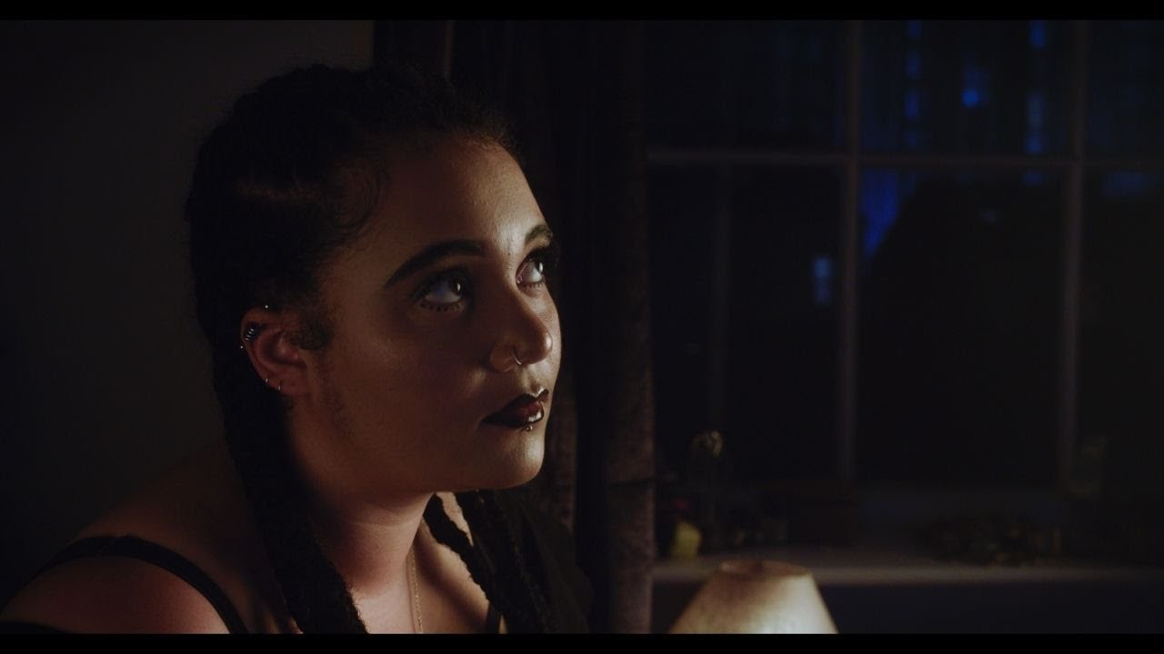 Georgia May - Guessin' [Official Music Video]