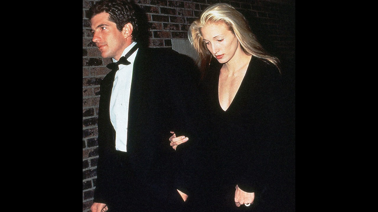 JFK Jr. and Carolyn Bessette Series Brings '90s Nostalgia