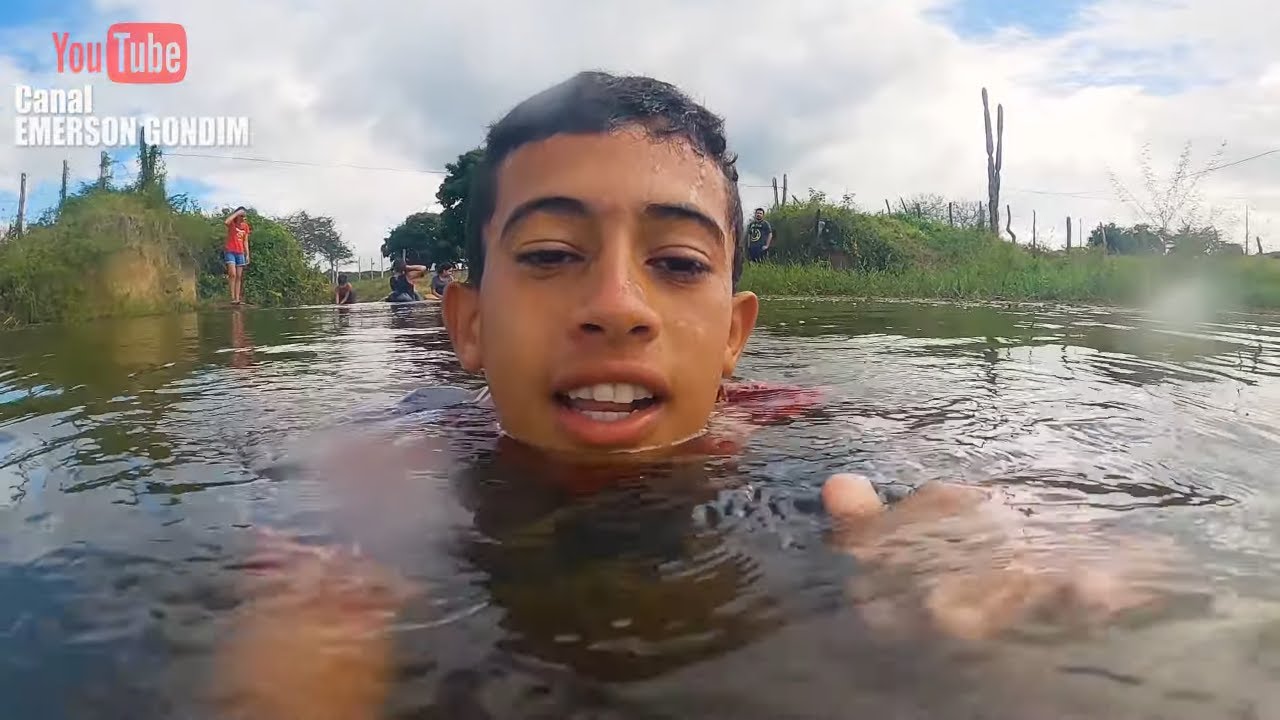RESENHA BANHO DE AÇUDE E LEVI PESCANDO PIABA