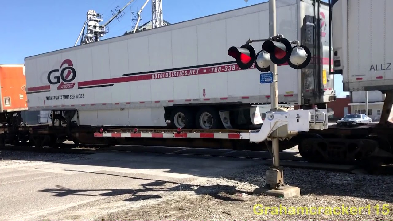 BNSF Intermodal Container Train Camp Point, IL 4/7/2018