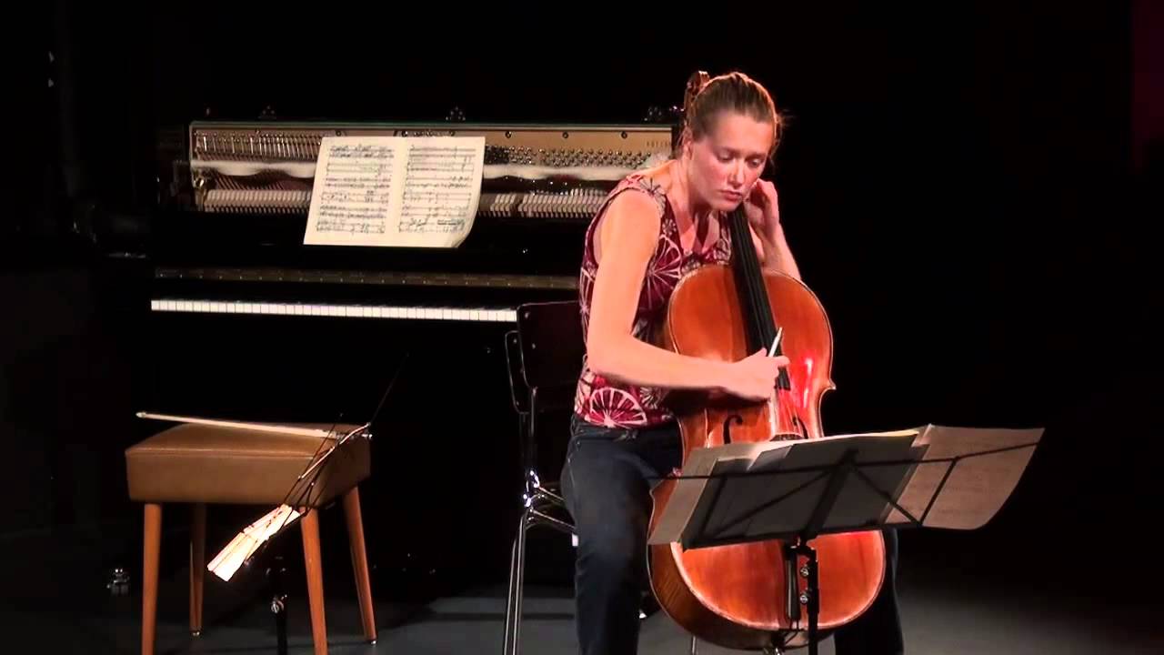 Klaus Huber: Rauhe Pinselspitze für Violoncello pizzicato