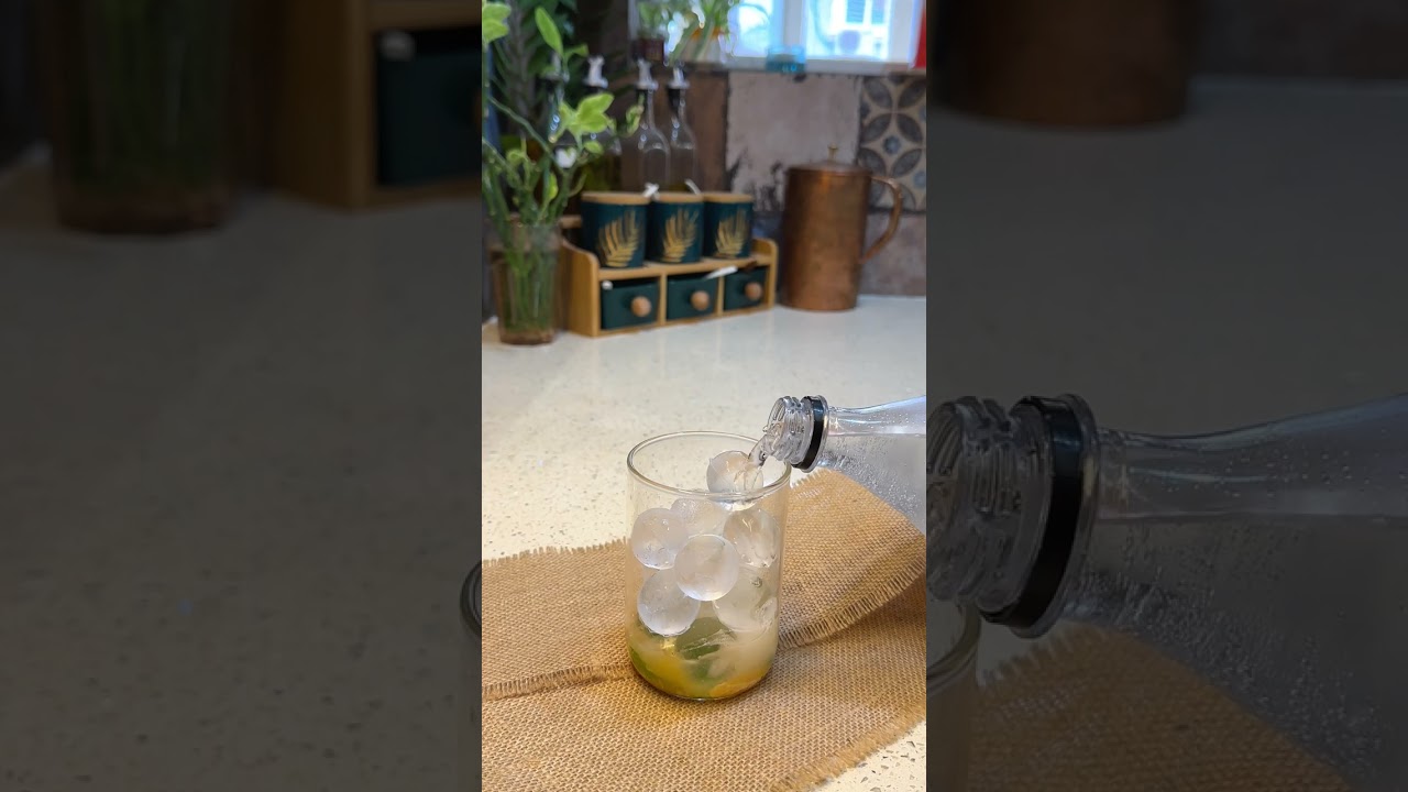 Orange Mint Ade .. 👌#mocktail #drinks #aesthetic #asmr #asmrvideos