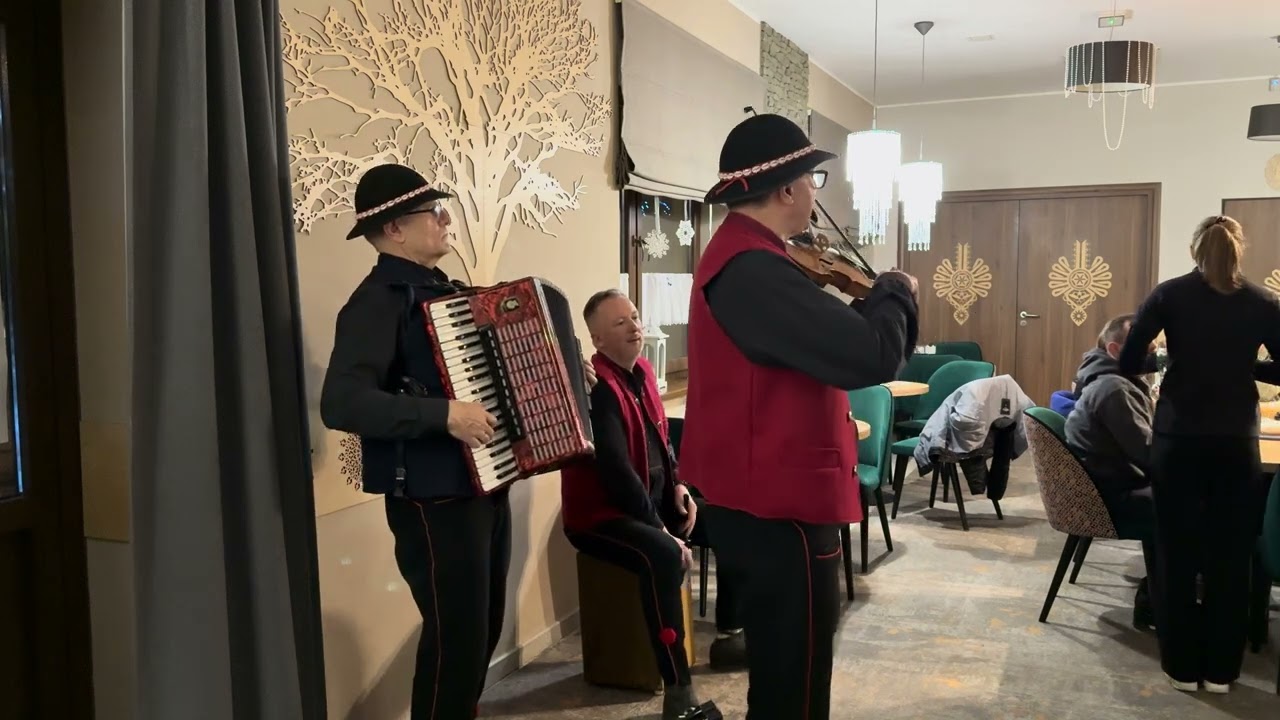 Stała karczma pod Reglami - kapela KARPATIA 