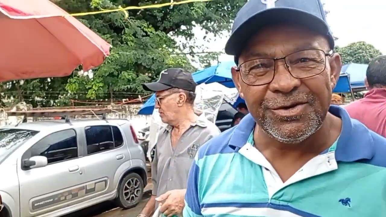 GRAVANDO A FEIRA, CONVERSANDO COM VÁRIOS AMIGOS,NO FINAL ME ENCONTREI COM UM ARTISTA DE RUA.