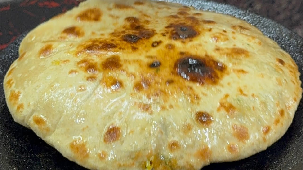 एड़ियां गुबारे की तरह फुल जाती फिर खाना बनाना ख़त्म नहीं होता 😅Methi aloo ke parathe-मेथी आलू पराठा 