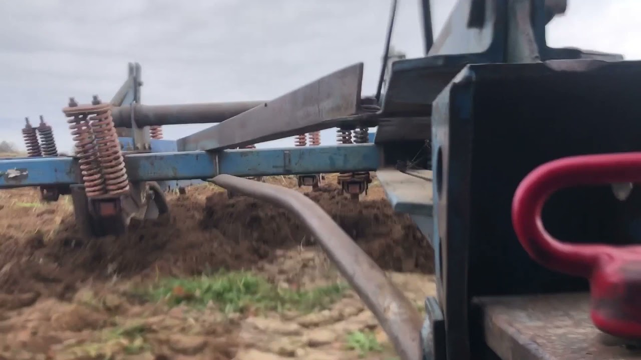 The Ford 9600 Gets To Dig Too