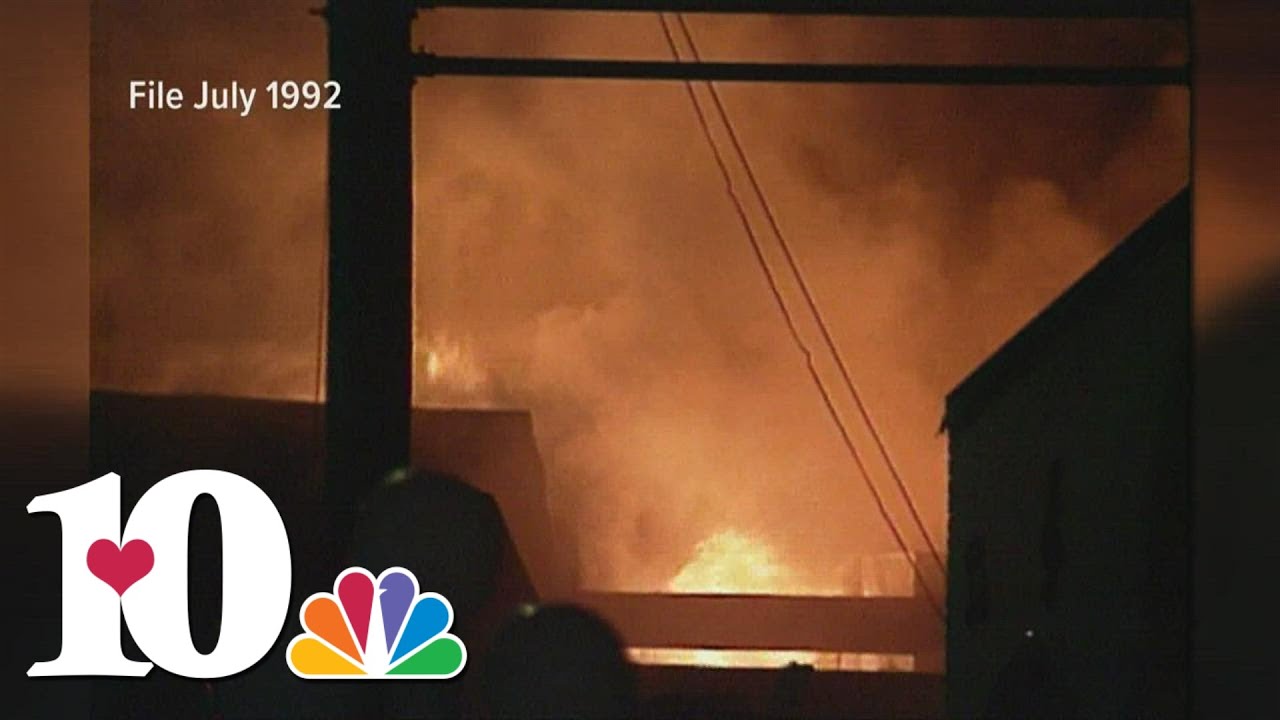 Archive Footage: 1992 fire in Gatlinburg destroys a dozen businesses at old "Rebel Corner" block