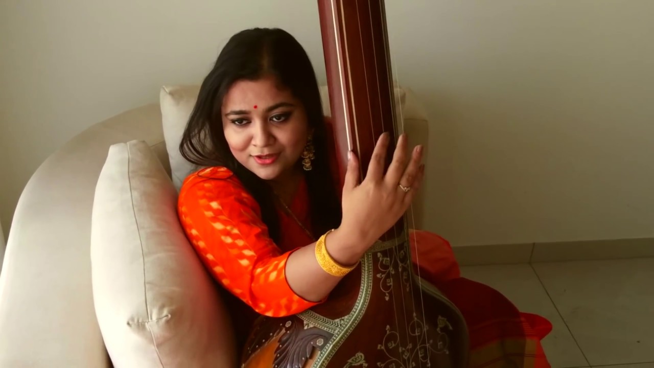 Anantaroopini