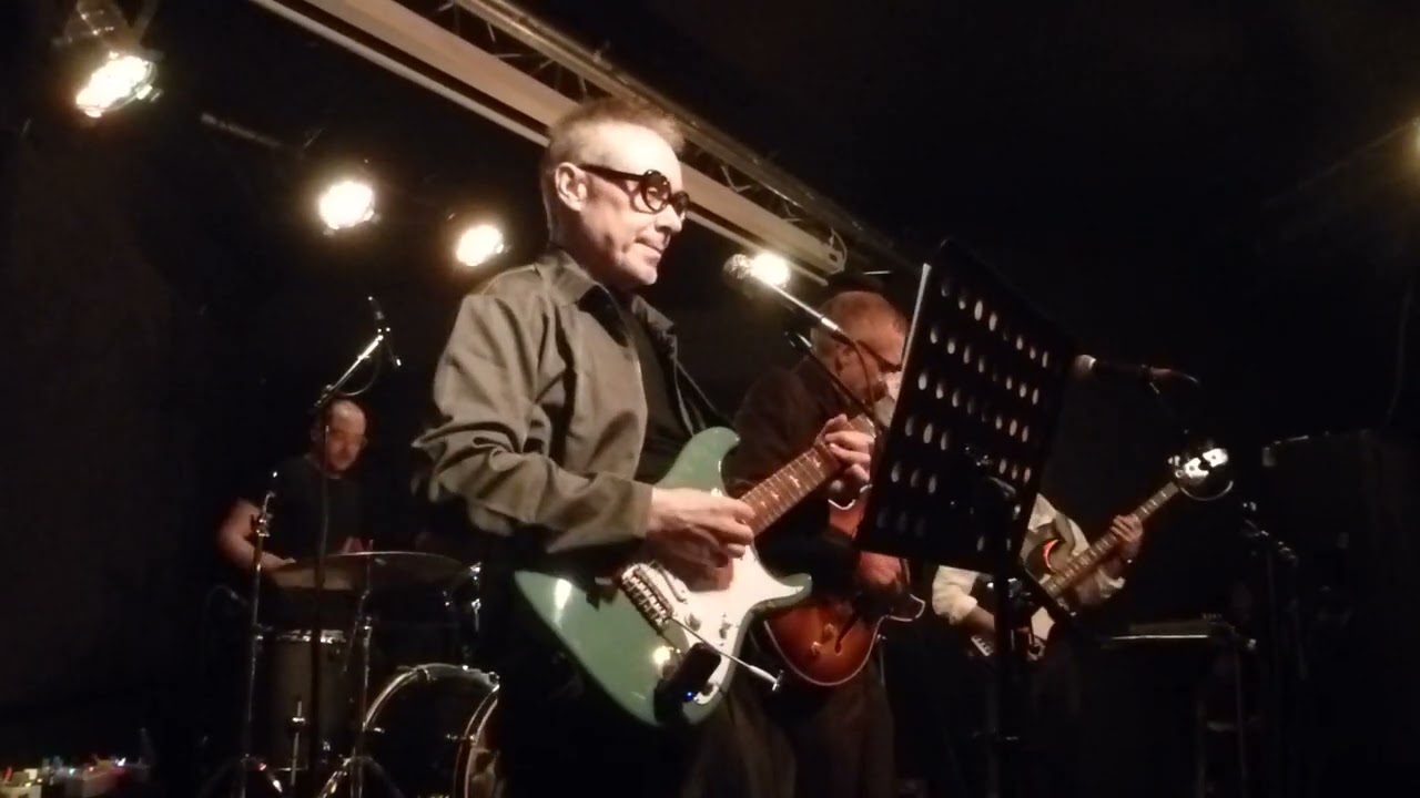 Land Surveyor- Swinging By / Crowd , Glasgow Glad Cafe 28/2/2026
