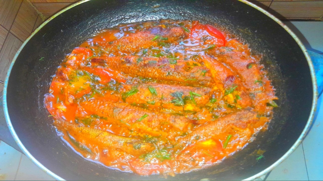 আজকে আমি সেহরির জন্য রান্না করলাম বড় বাইলা মাছ ভুনা। #বাইলা মাছ ভুনা #viralvideo