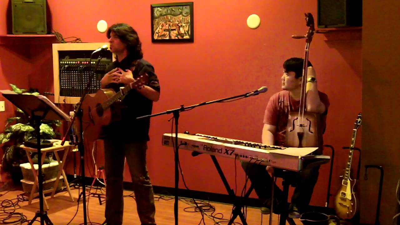 Michael Tyrrell - Lion In the Garden - LIVE