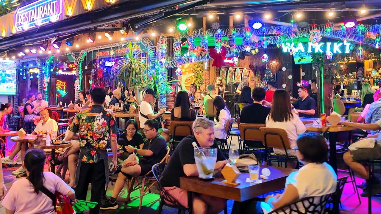 Vietnam's Nightlife 2026: Exploring Ho ChiMinh City's Streets at Night
