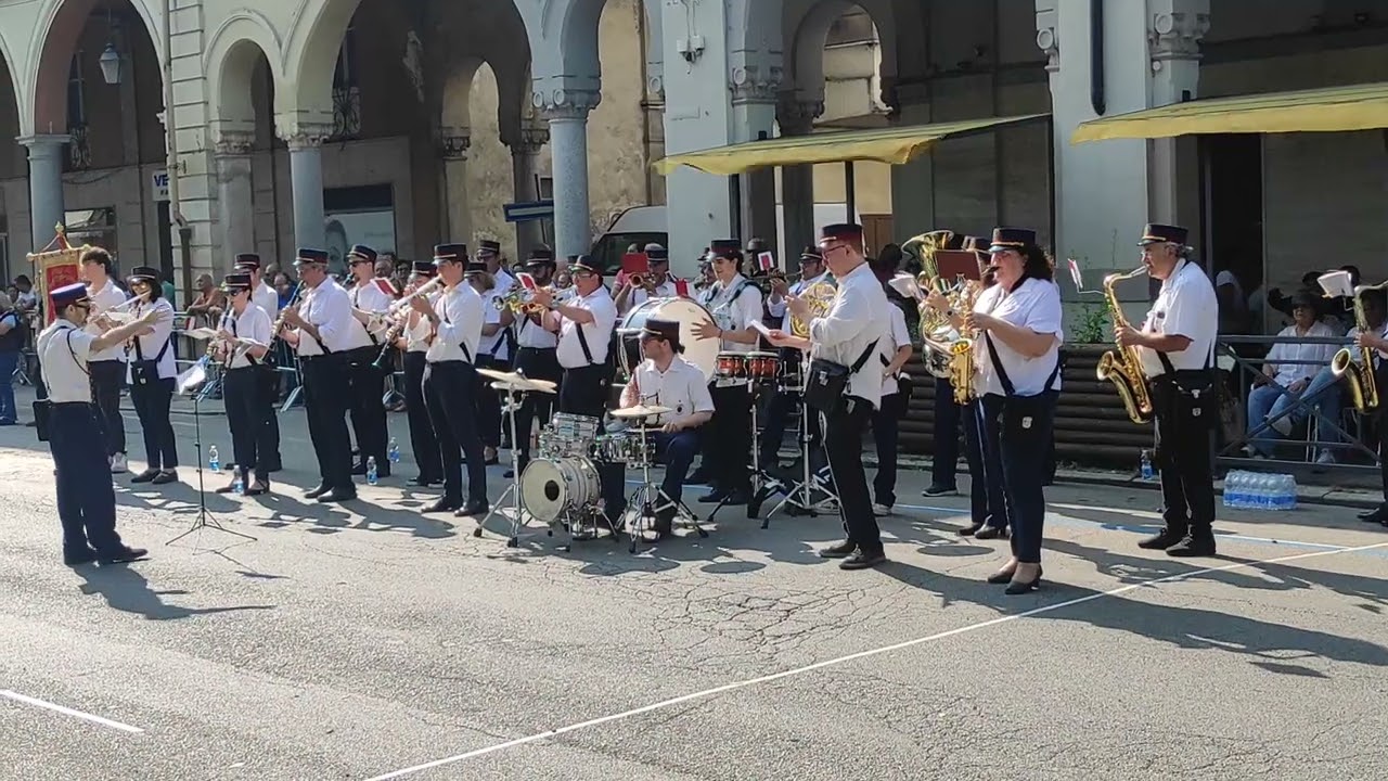 Tutta l'Italia - Banda musicale Nizza Monferrato - Corsa delle botti 2025.
