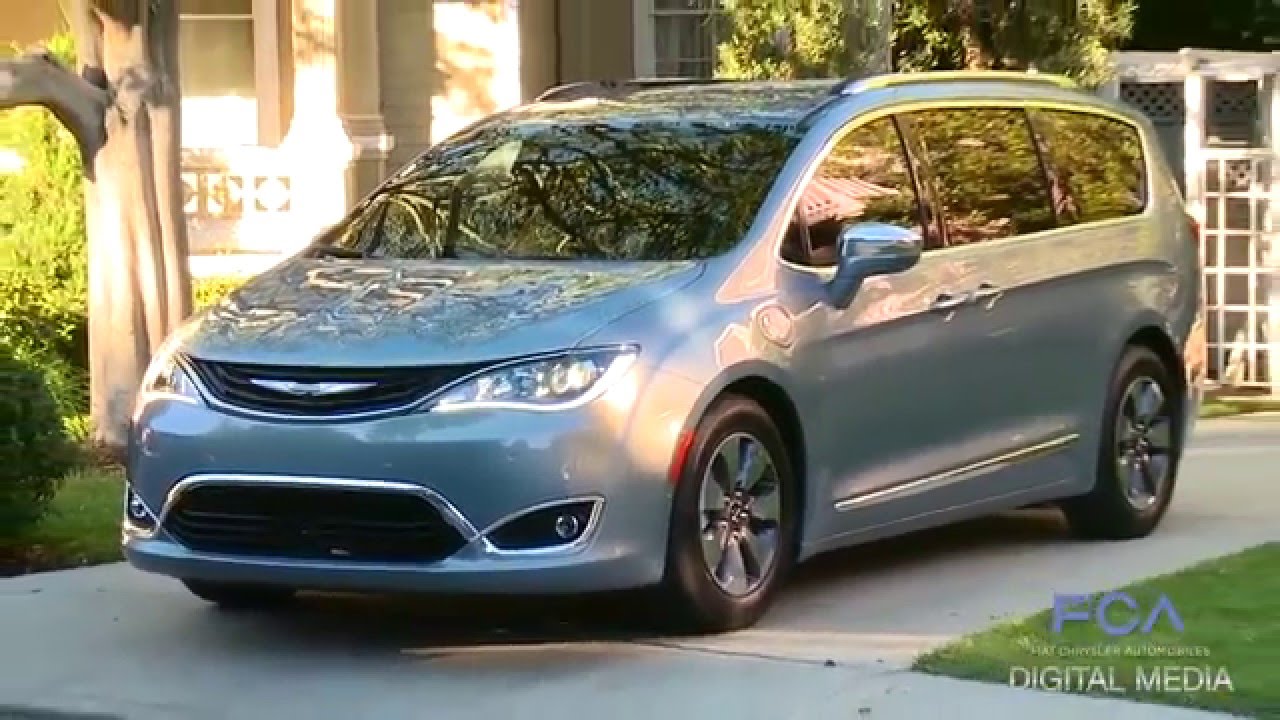 2017 Chrysler Pacifica Design with Winnie Cheung and Brandon Faurote