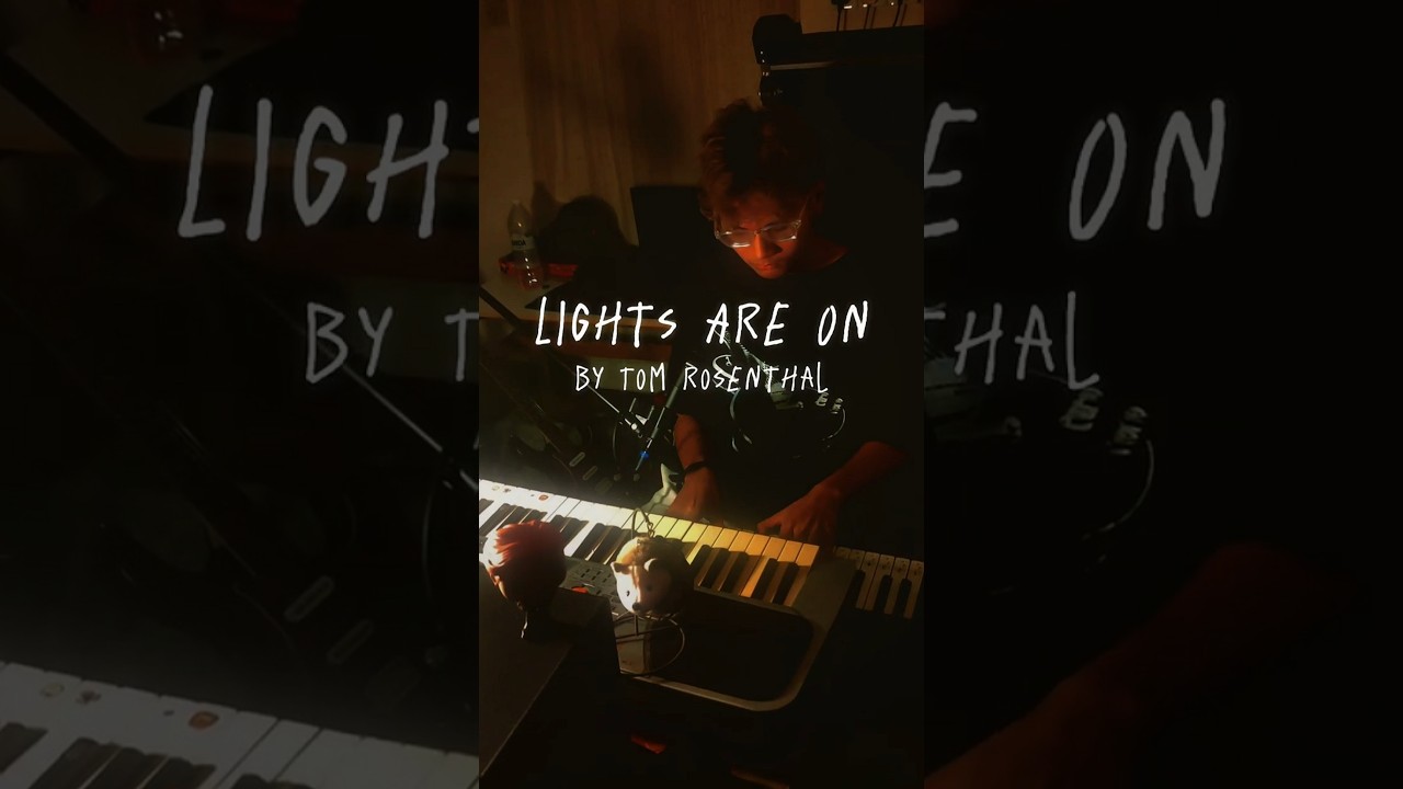 Lights Are On - Tom Rosenthal | Cover by me :)