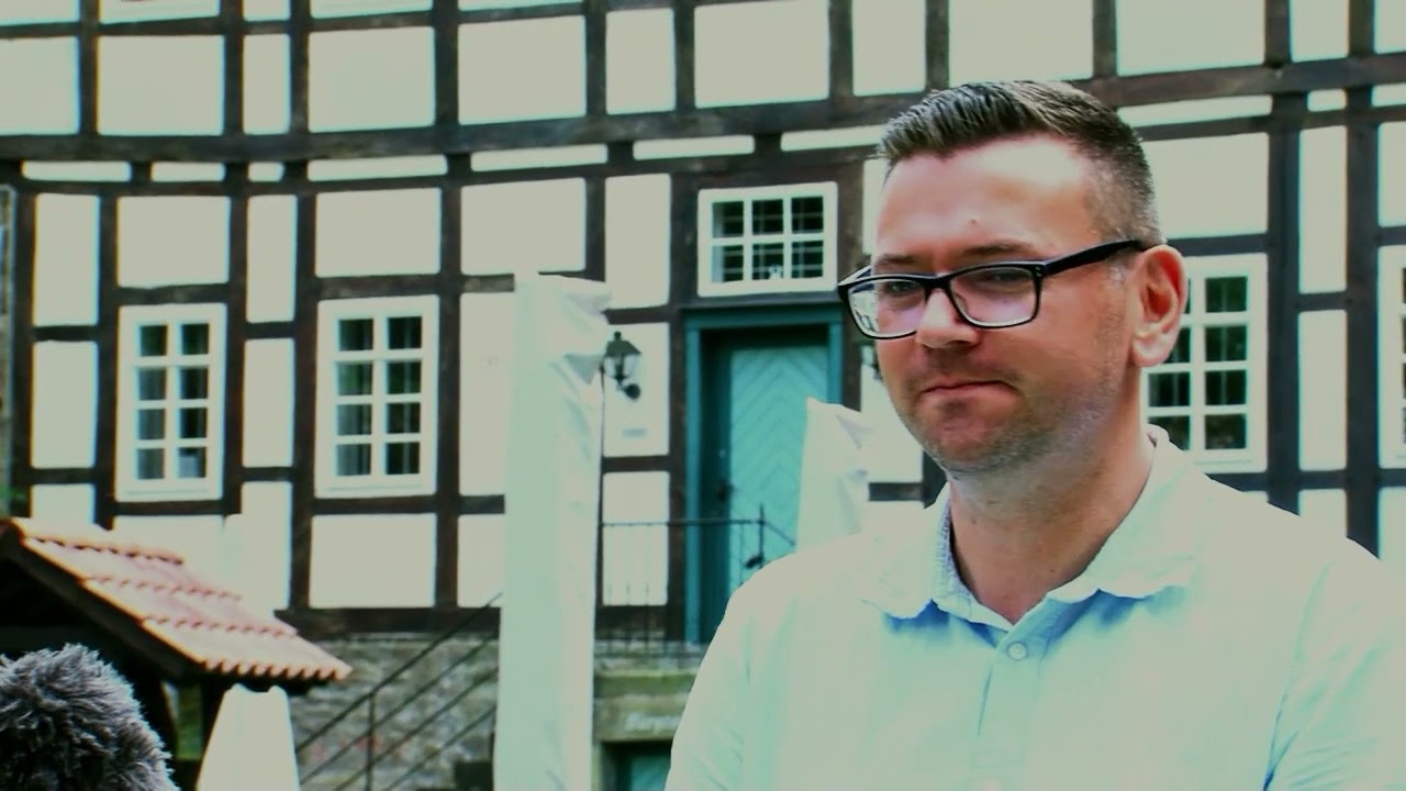 Jan Wiwiorra: Der Rathausmitarbeiter, der Bürgermeister werden will