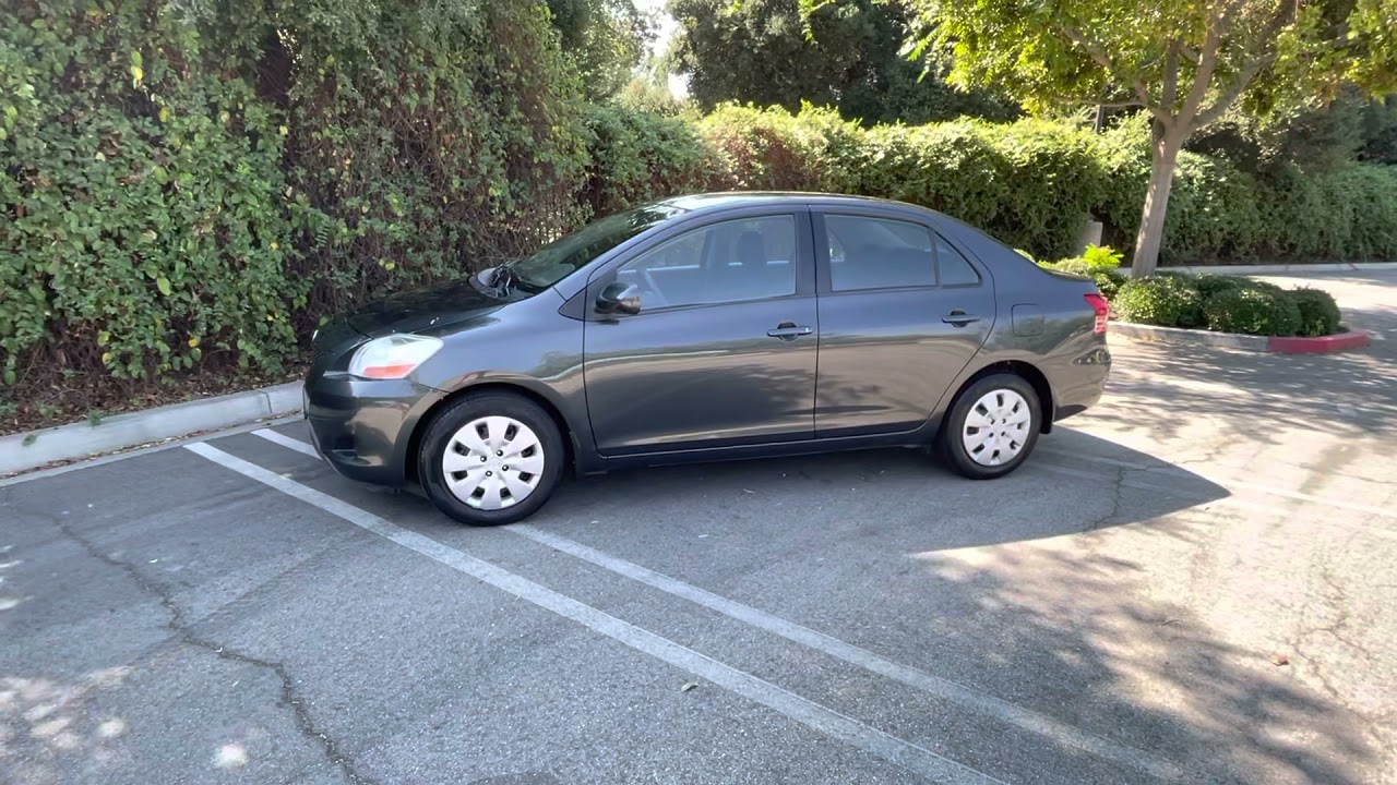 2009 Toyota Yaris. 76k miles!