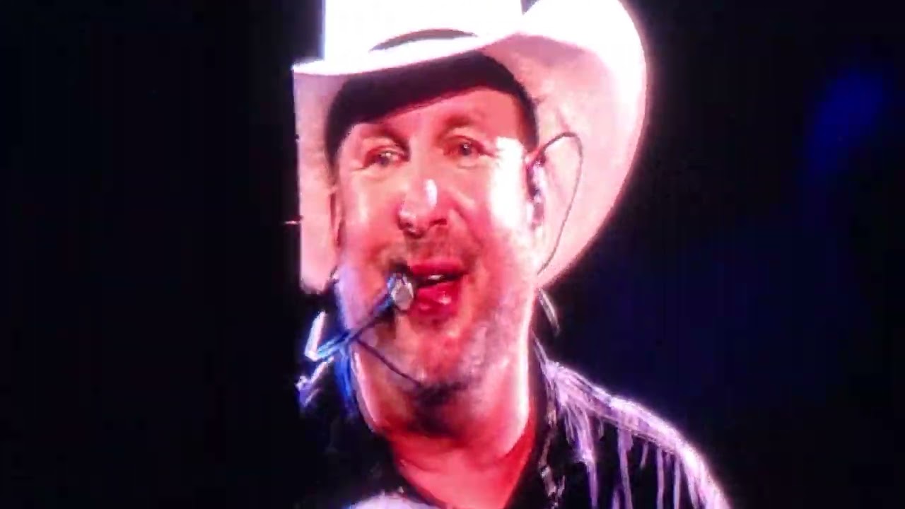 Garth Brooks Stadium Tour 2022-James Taylor Medley-Bank of America Stadium-Charlotte NC-7/16/2022