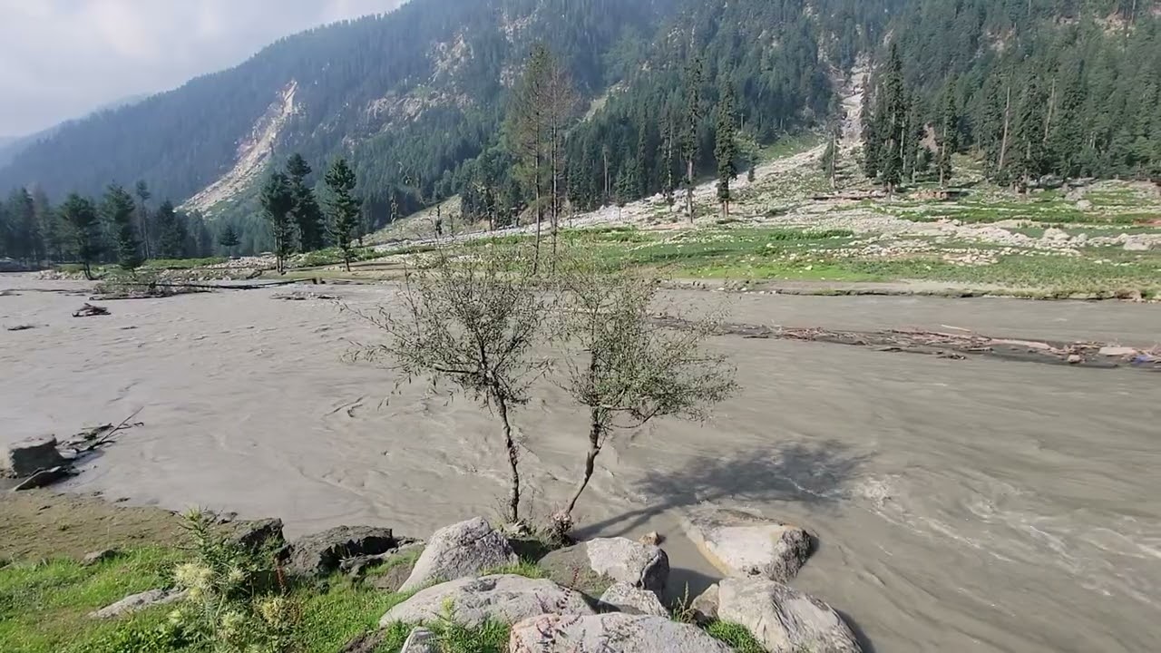 Sounds of River flowing | River Flowing Background Video | River Water Flowing Sound Effect