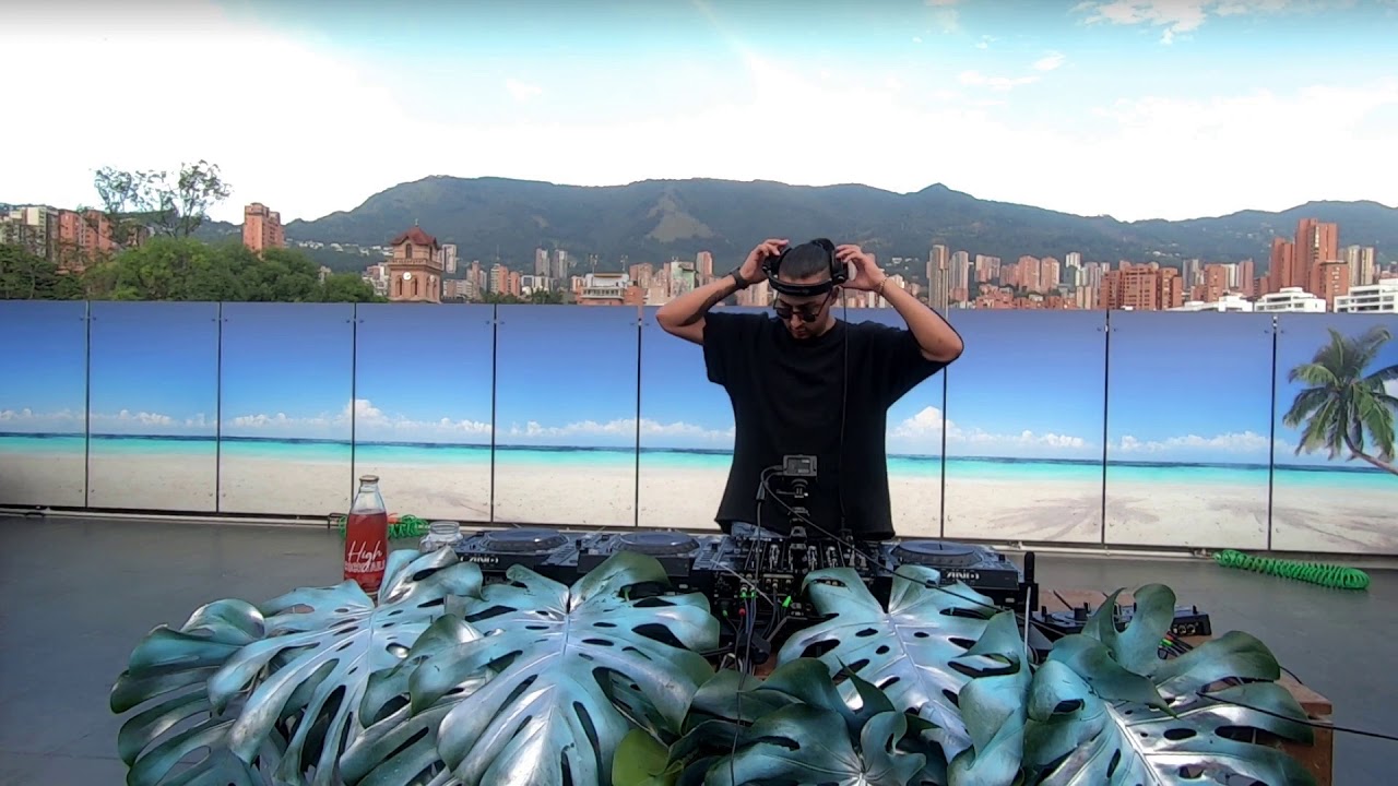 MAK NEGRON Lanzamiento oficial High Cocktails