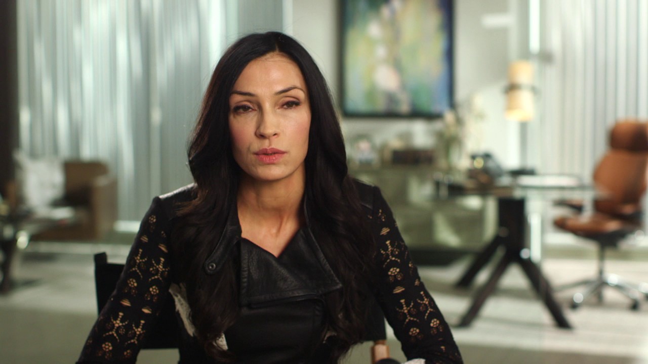 The Blacklist: Redemption || Famke Janssen – “Susan ‘Scottie’ Hargrave” Interview || SocialNews.XYZ